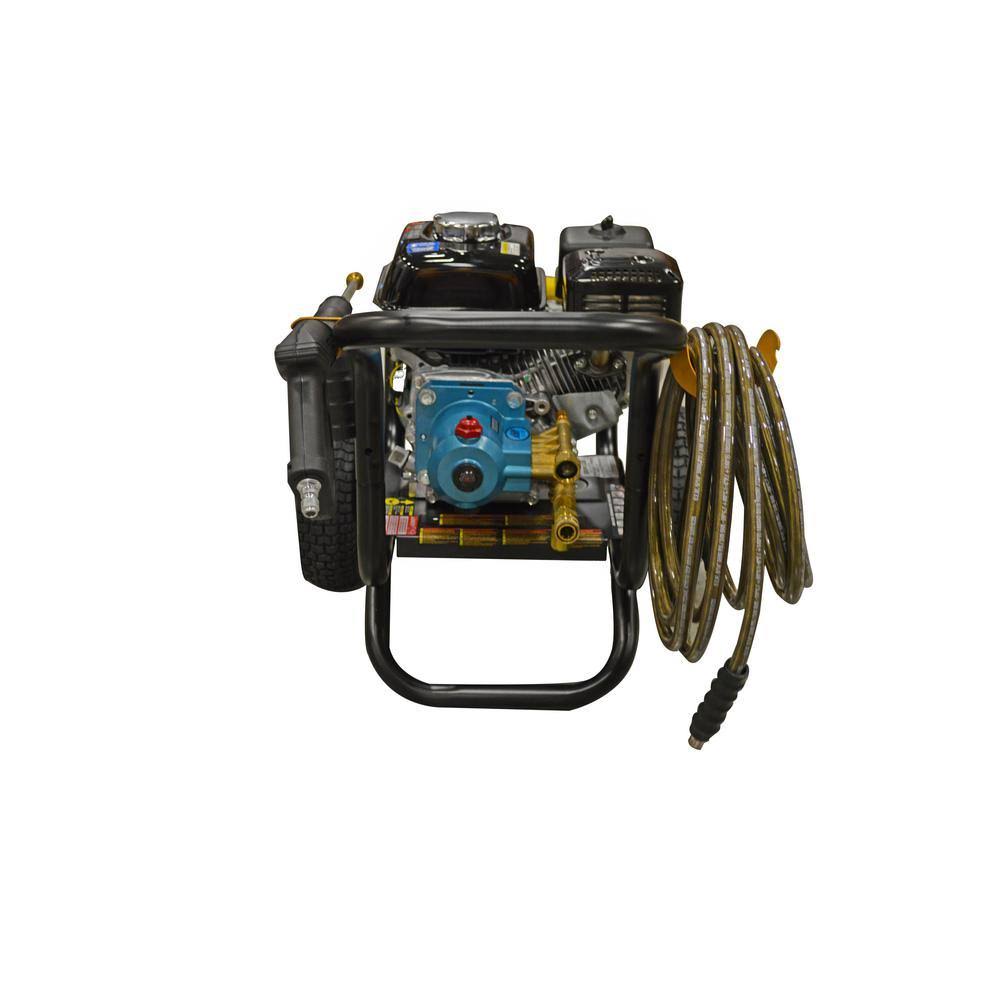 3200 PSI 2.8 GPM Gas Pressure Washer Y777131