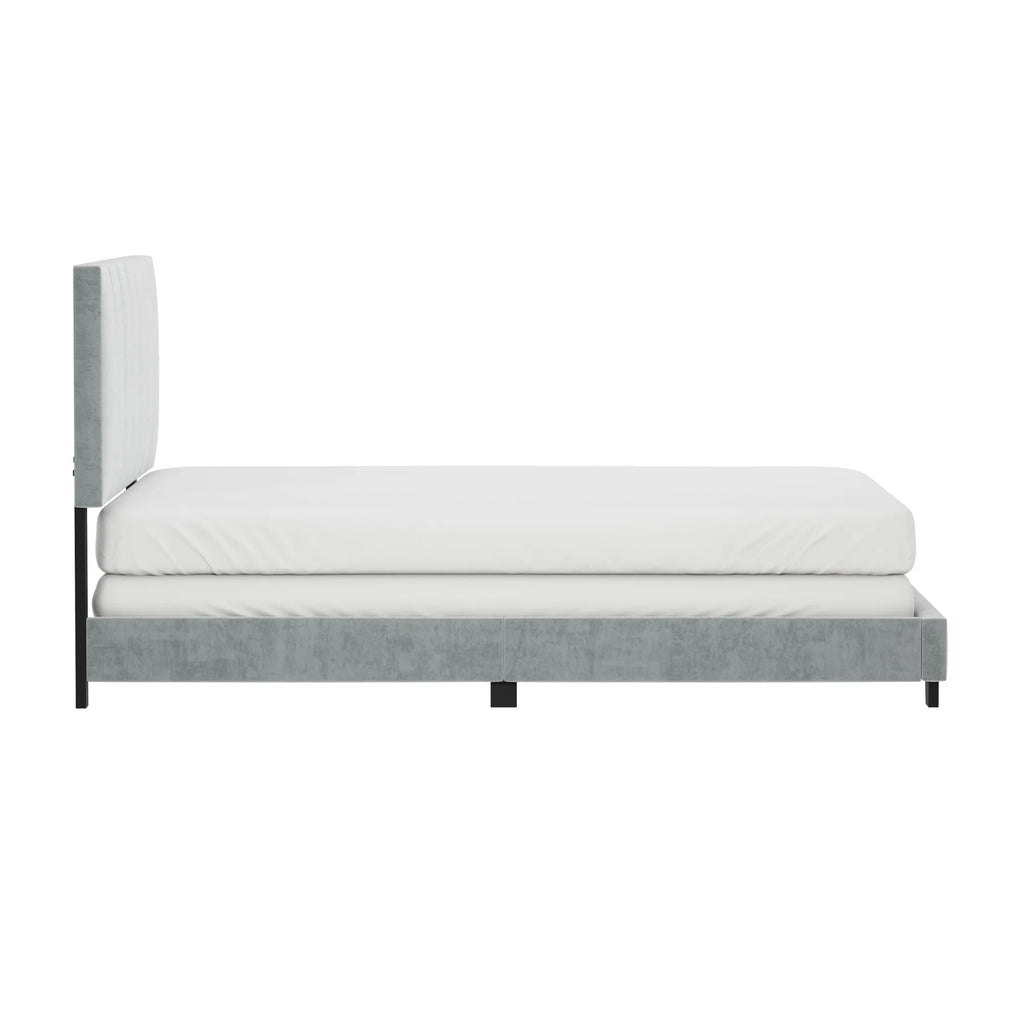 Platinum Gray Upholstered Queen Bed M2727