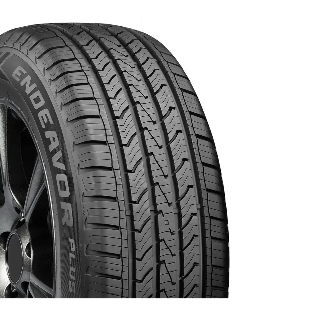 Rugged Terrain Light Truck Tire V525092