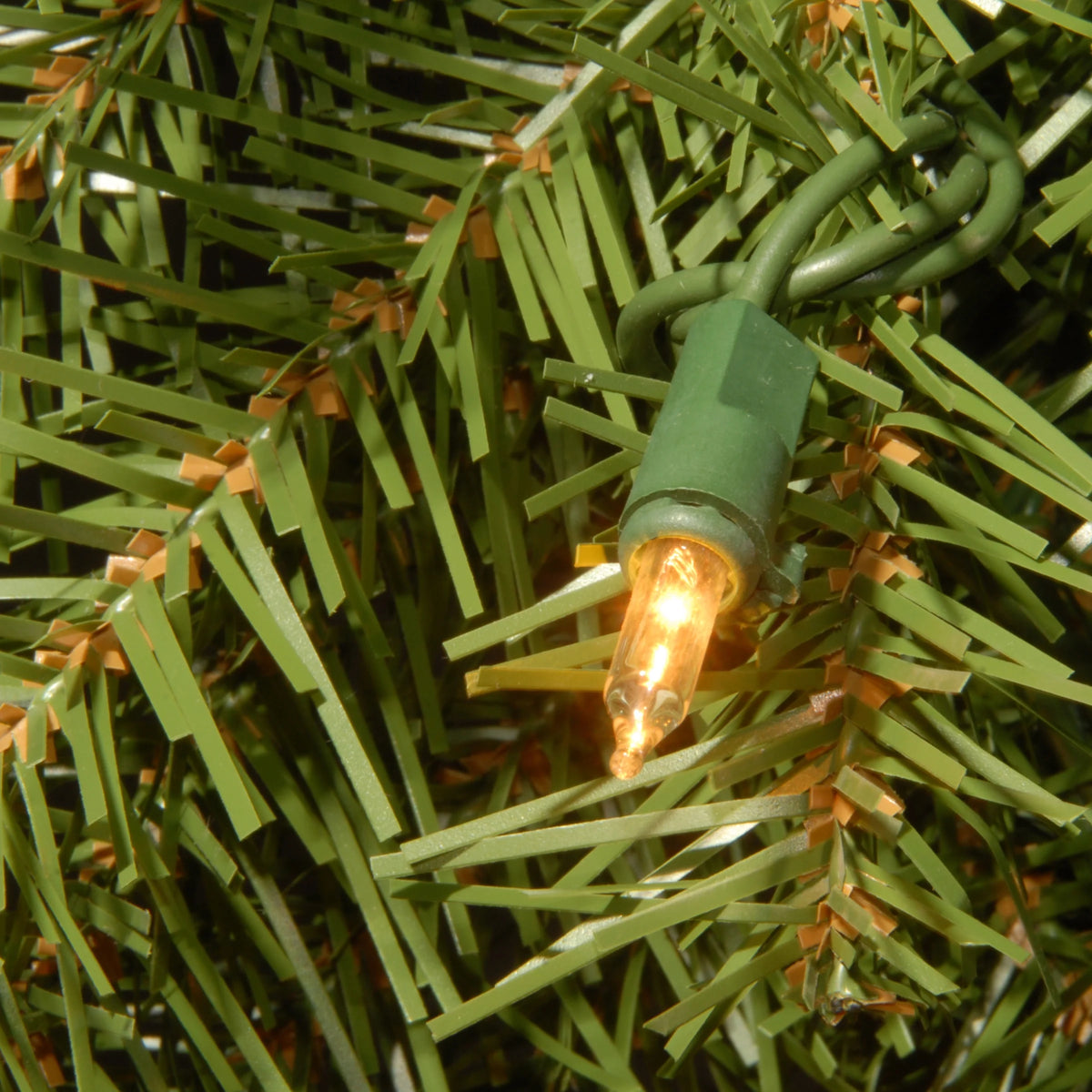 Pre-Lit Artificial Christmas Garland, Green, Norwood Fir, White Lights, 9 Feet H5951