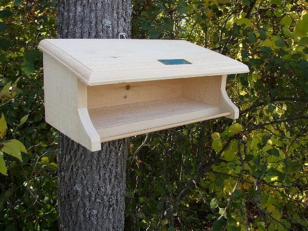 Winter Bird Shelter Q469599