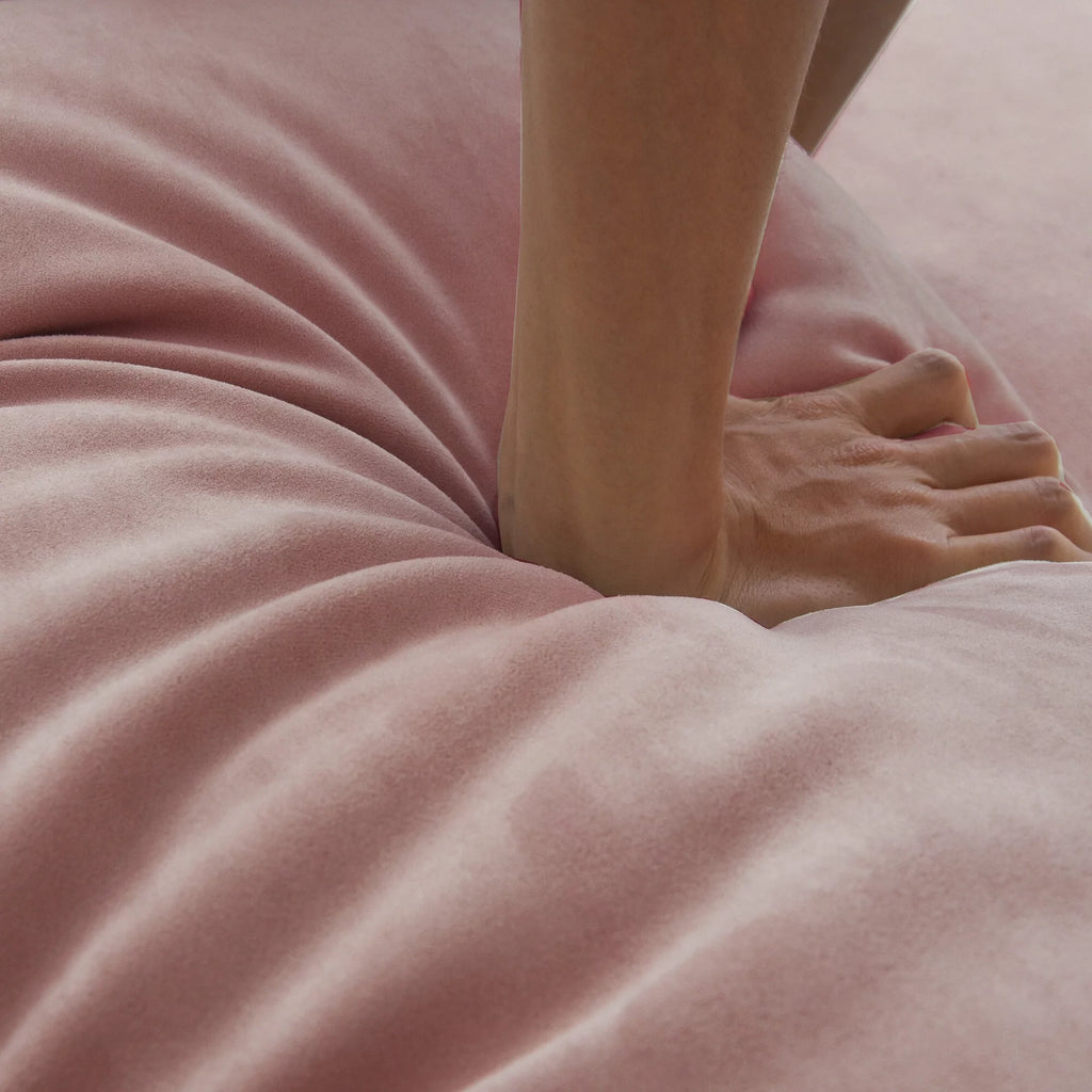 Pink Velvet 3-Seat Sofa I197789