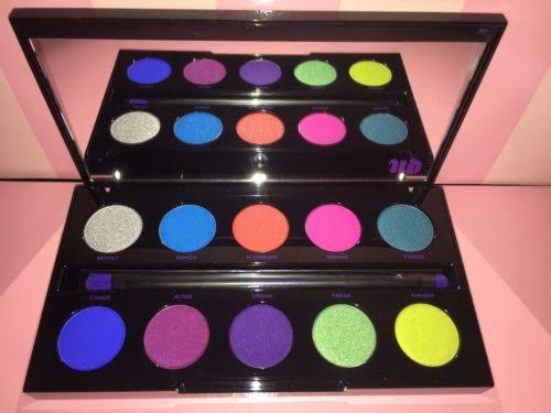 Electric Pressed Pigment Eyeshadow Palette with Brush D2240