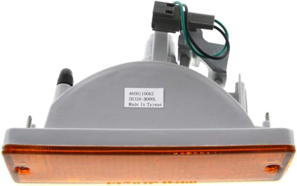 Amber Turn Signal Light Pair for Nissan Pickup J826177
