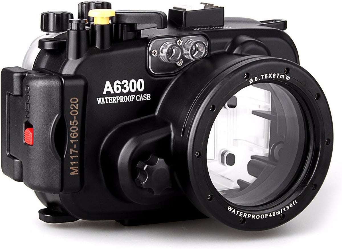 Waterproof Underwater Camera Housing Case with Diving Handle and Fisheye Lens N892