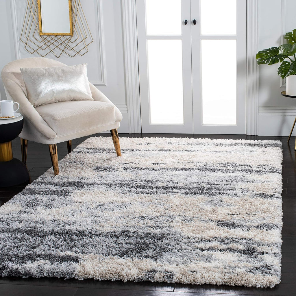 Grey & Ivory 8' x 10' Shag Area Rug F1906