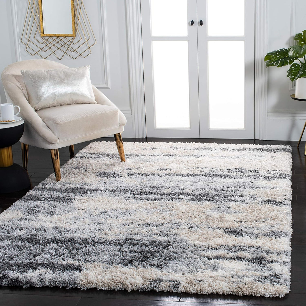 Grey & Ivory 8' x 10' Shag Area Rug F1906