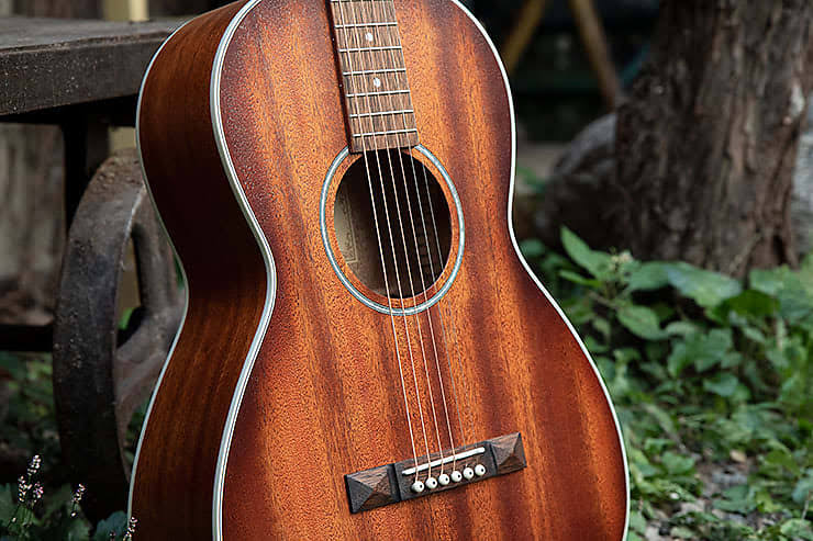 Mahogany Parlor Acoustic Guitar H7139