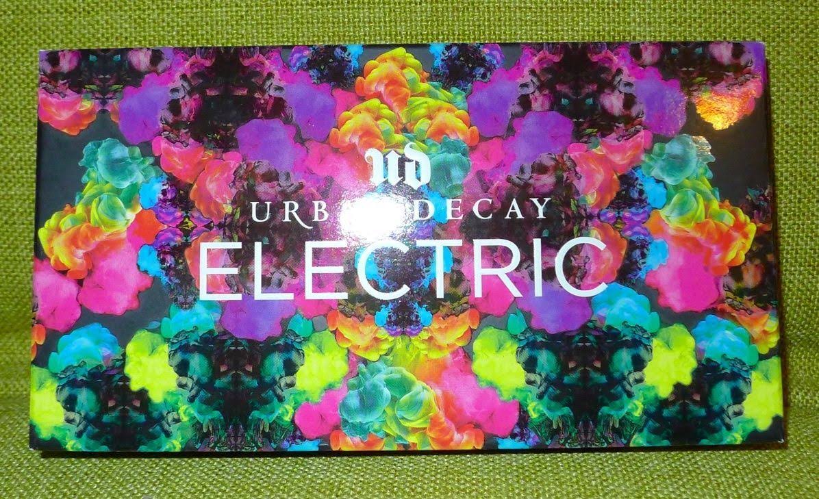 Electric Pressed Pigment Eyeshadow Palette with Brush D2240