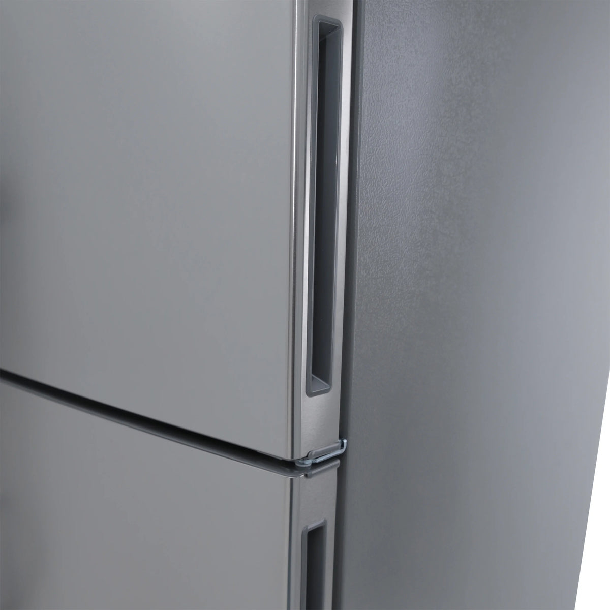 18.0 cu. ft. Stainless Steel Frost-Free Refrigerator U81785