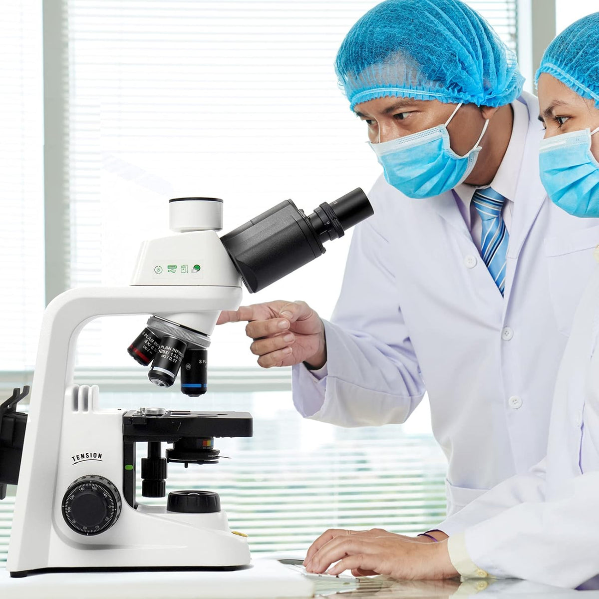 Research-Grade Infinity Corrected Compound Microscope, 40X-2500X Magnification W660625