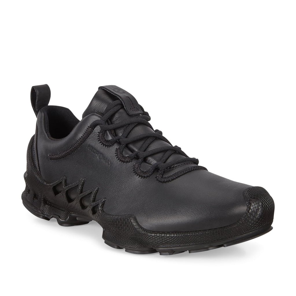 Women's Black Low Shoes L8662
