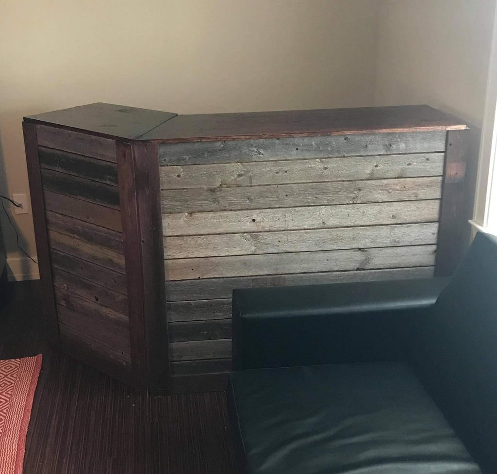 Rustic Reclaimed Barn Wood Paneling Accent Walls (10 square feet) H92252