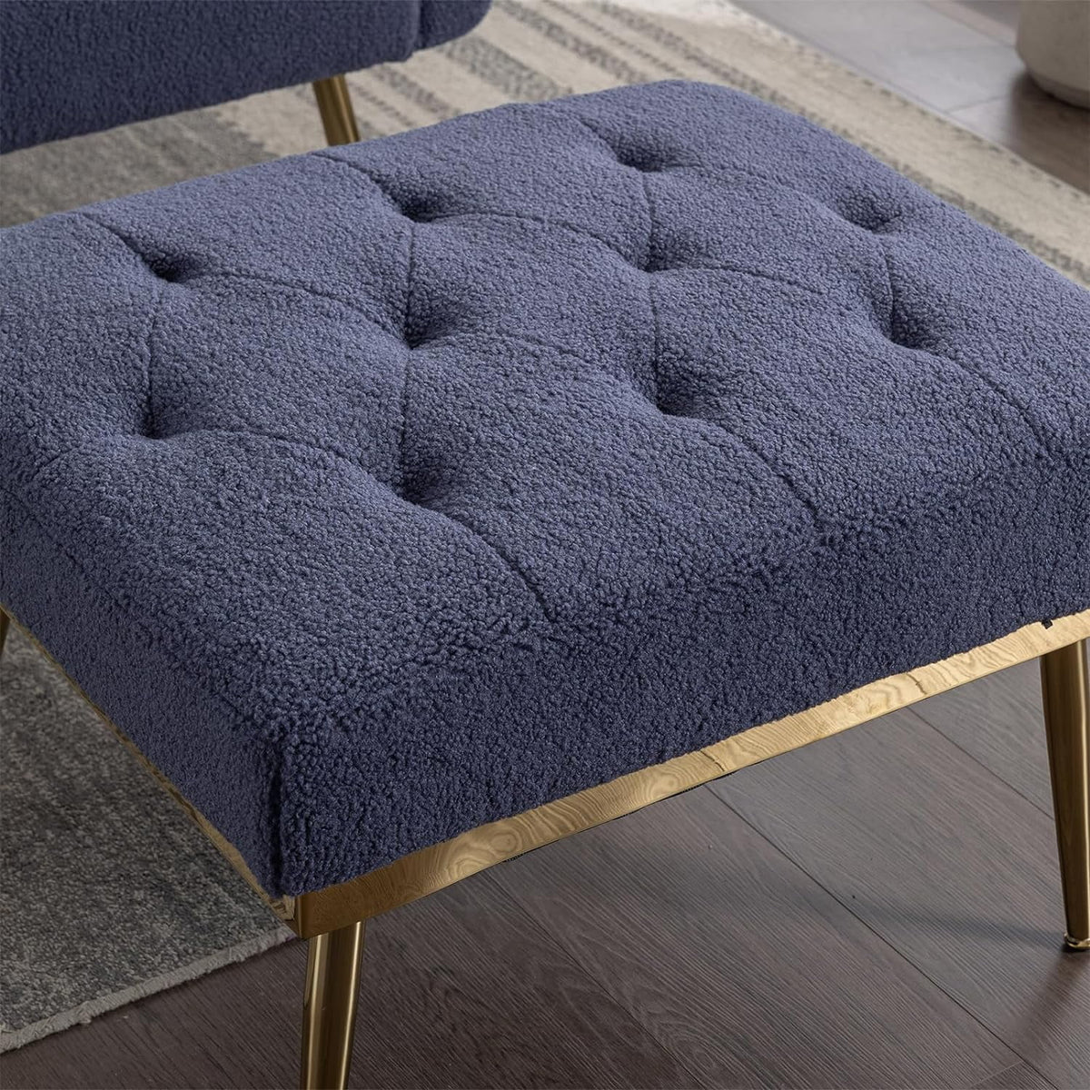 Blue Tufted Chaise Lounge Chair with Ottoman B80558