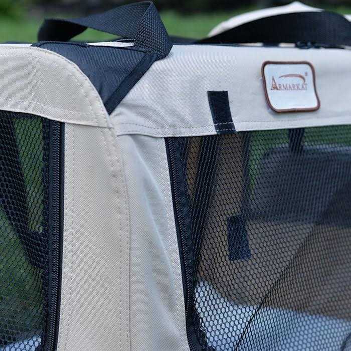 Pet Carrier J984
