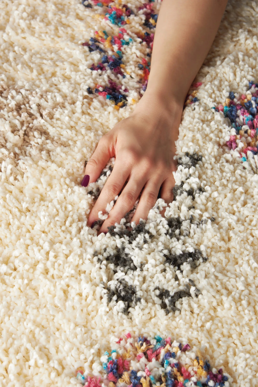 Ivory Shag Area Rug C31852